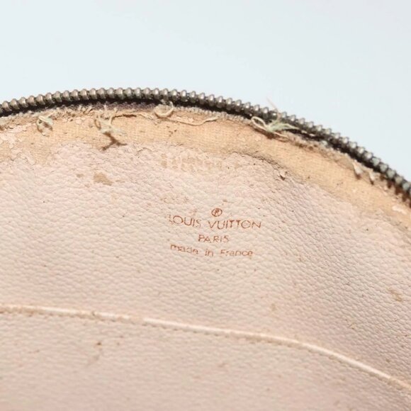 LOUIS VUITTON Monogram Trousse Demi Ronde Cosmetic Pouch M47520 LV Auth 139929 - Picture 8 of 16